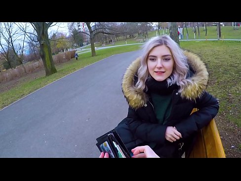❤️ Глотает горячую сперму незнакомца за деньги - минет в парке от Eva Elfie ️ Порно видео на нашем сайте fuxporn-com.ru
